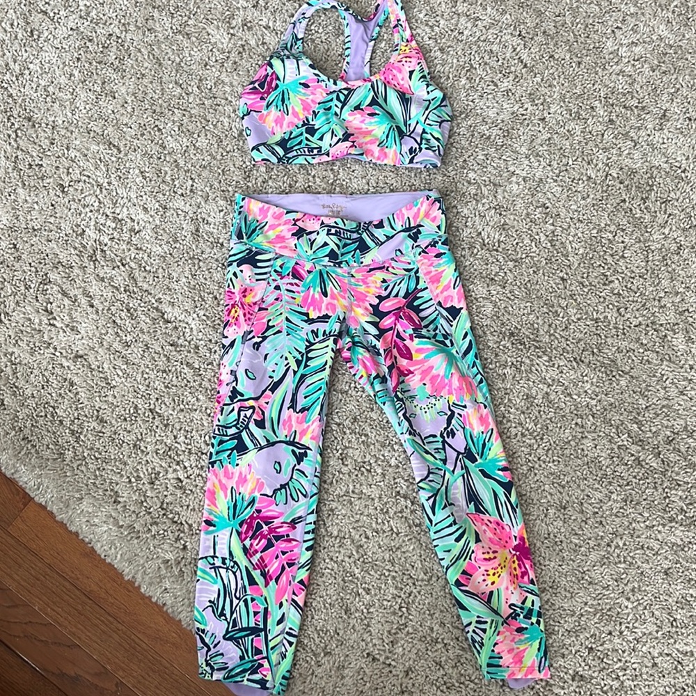 Lily Pulitzer yoga set sz small